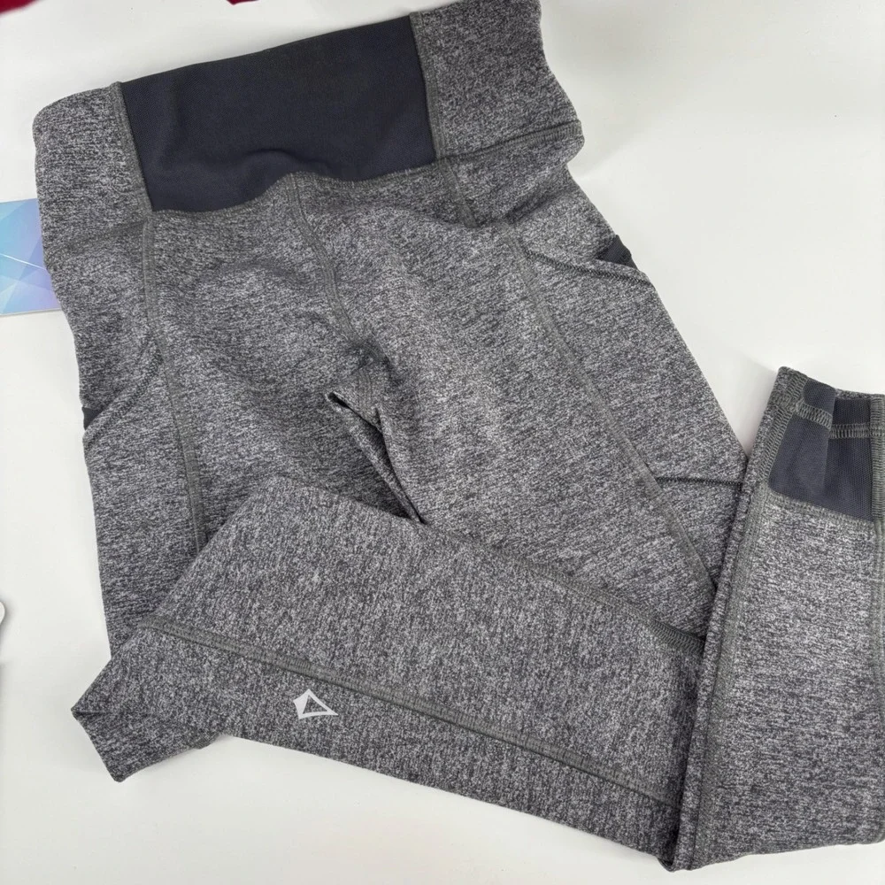 Ivivva Leggings Bundle Kids Size 7 Gray Blue Rhythmic Crop Namastay Focused Pant